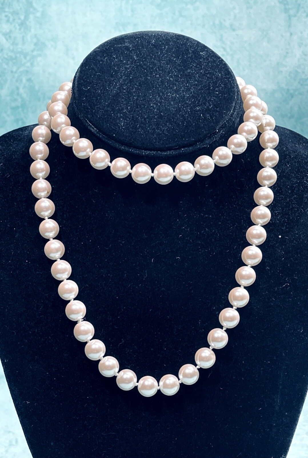 CAROLEE HIGH QUALITY Vintage Faux PEARL 31” OPERA LENGTH Necklace BEAUTIFUL!!