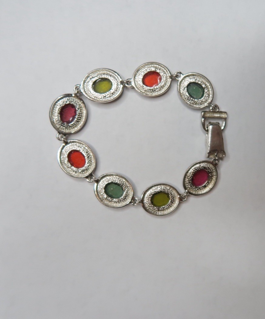 Vintage Beautiful Silver Tone Multi-Colored Crystal Link Magnetic Clasp Bracelet