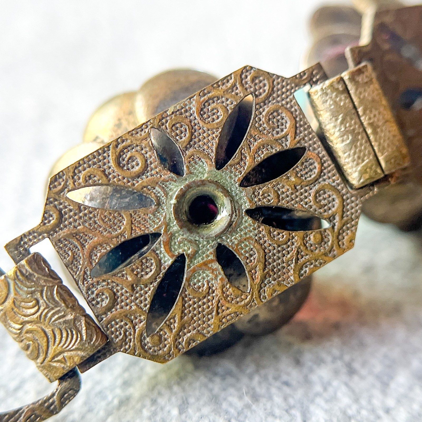 Vintage Art Glass Rainbow Bracelet Faceted Crystal Floral Brass Tone Czech Style