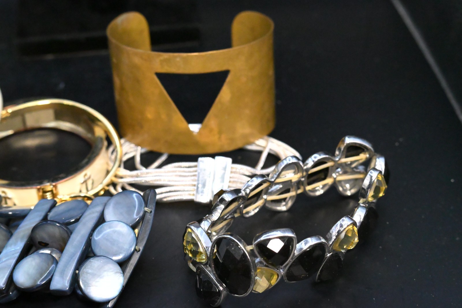 Vintage & Modern Bracelet Lot Mixed Jewelry Accessories Fashion Outfit Accent