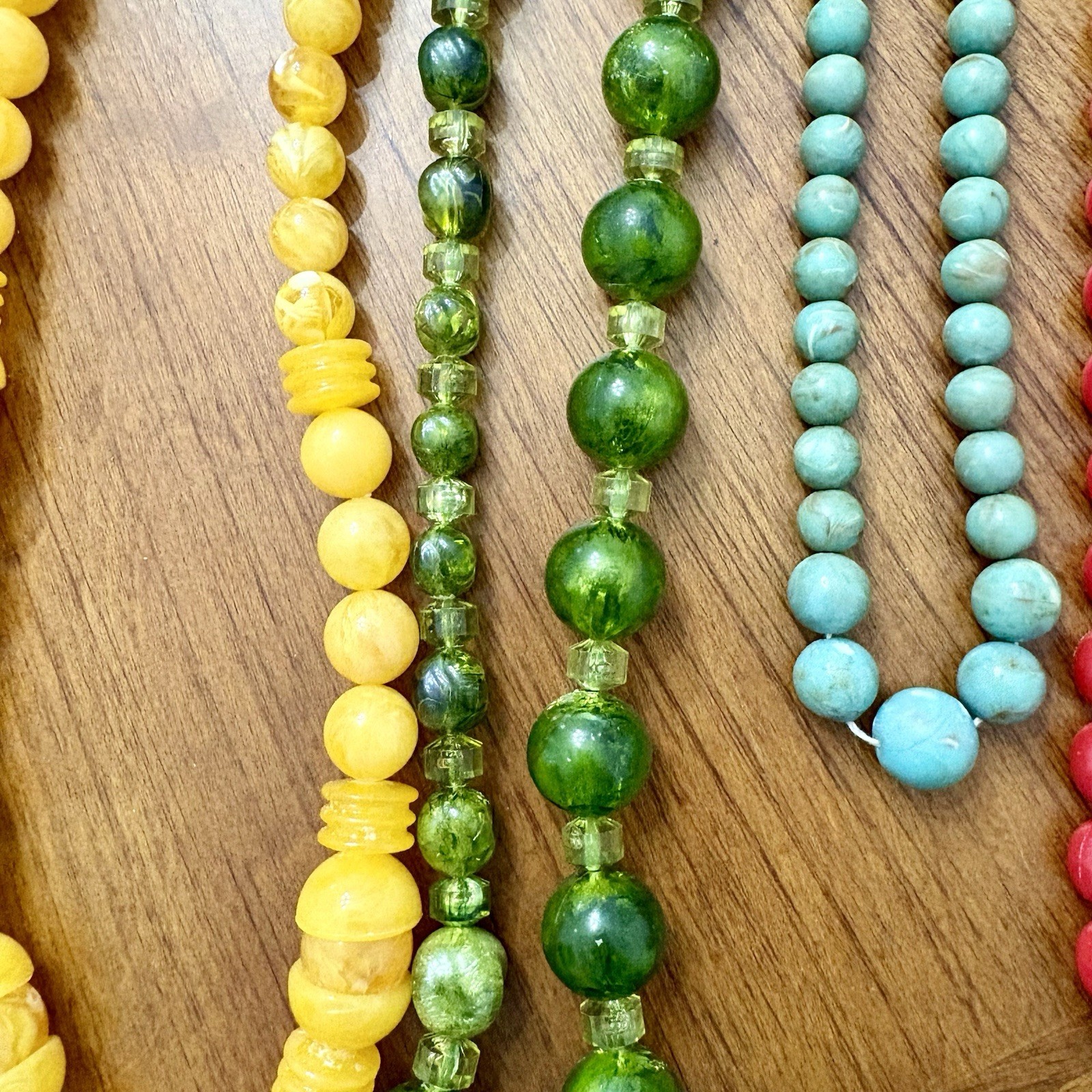 Vintage 1930 – 1960 Plastic Single Strand Beaded Necklace Lot MCM Art Deco