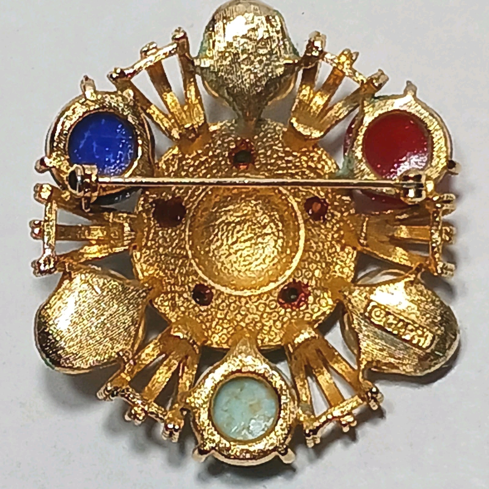 Brooch Ruby Sapphire Turquoise Cobochons Baroque Faux Pearls GT Vintage Signed