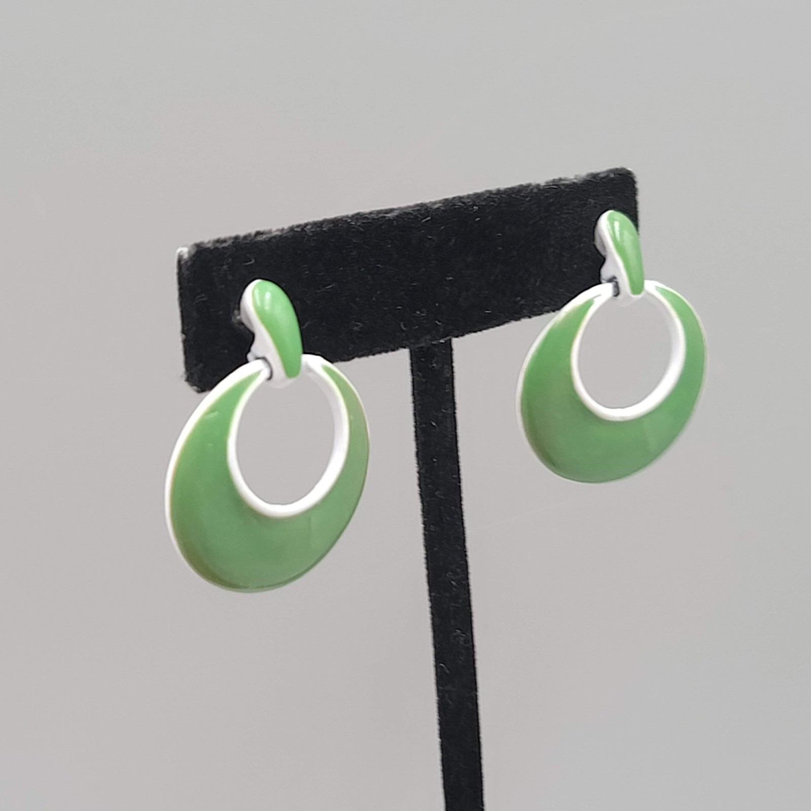 Vintage Green White Enamel Door KNocker Pierced Earrings Drop 1.25″