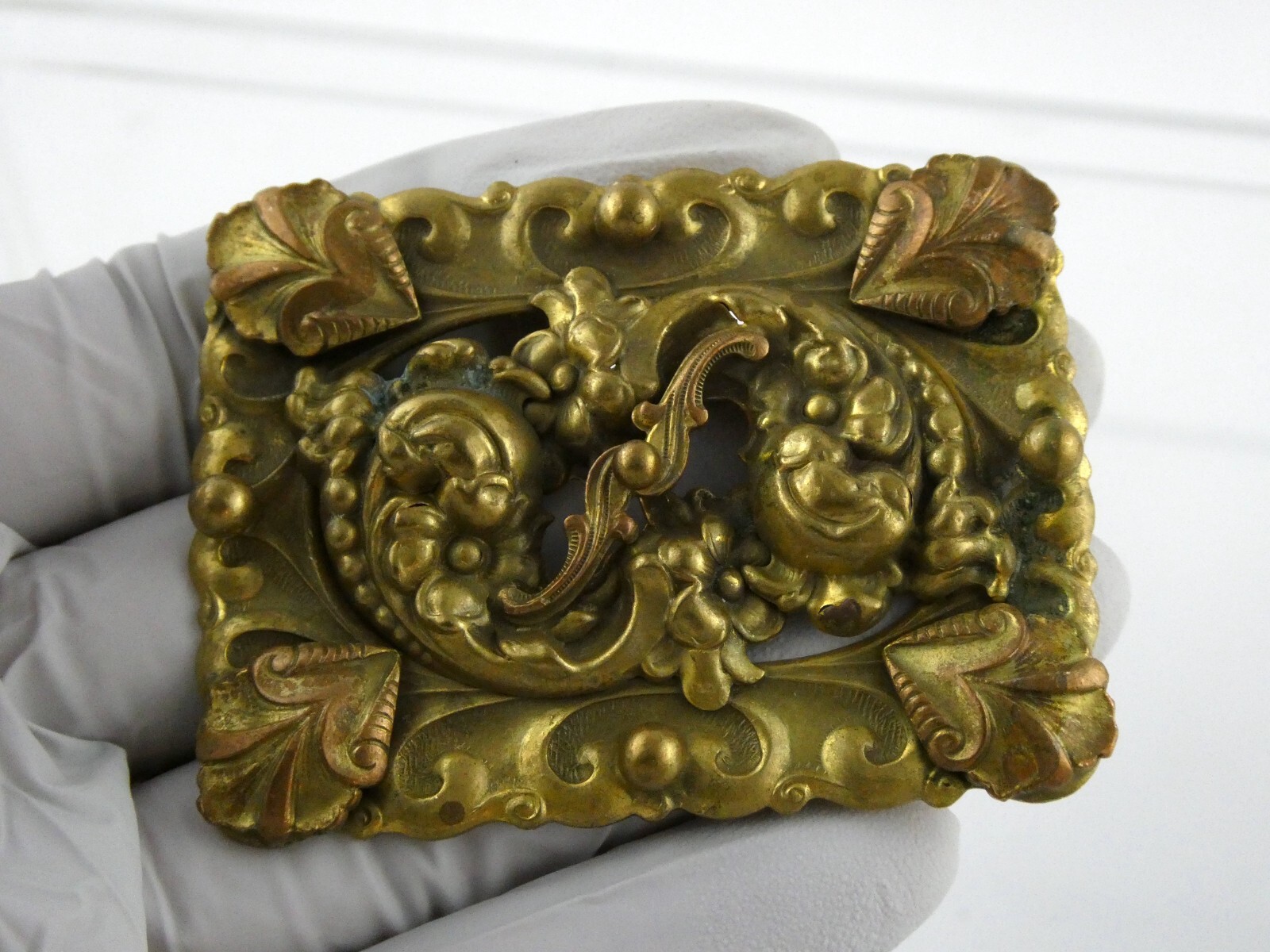 Vintage Brass Goldtone Belt Buckle Style Brooch or Pin Unsigned 25g 2 3/8 Inches