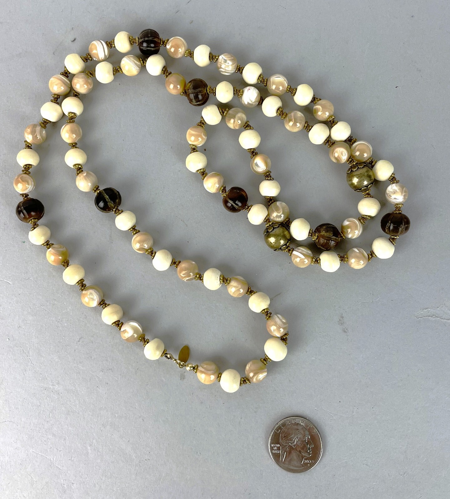Vintage 90s/Y2K GARA DANIELLE + round beaded Quartz Stone Necklace 38″