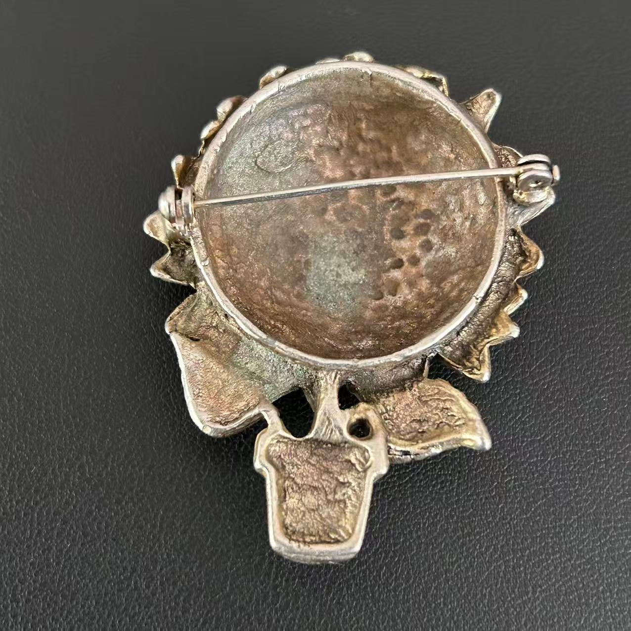 Vintage Silver Tone Sunflower Sunglasses Brooch Pin Whimsical Flower Pot