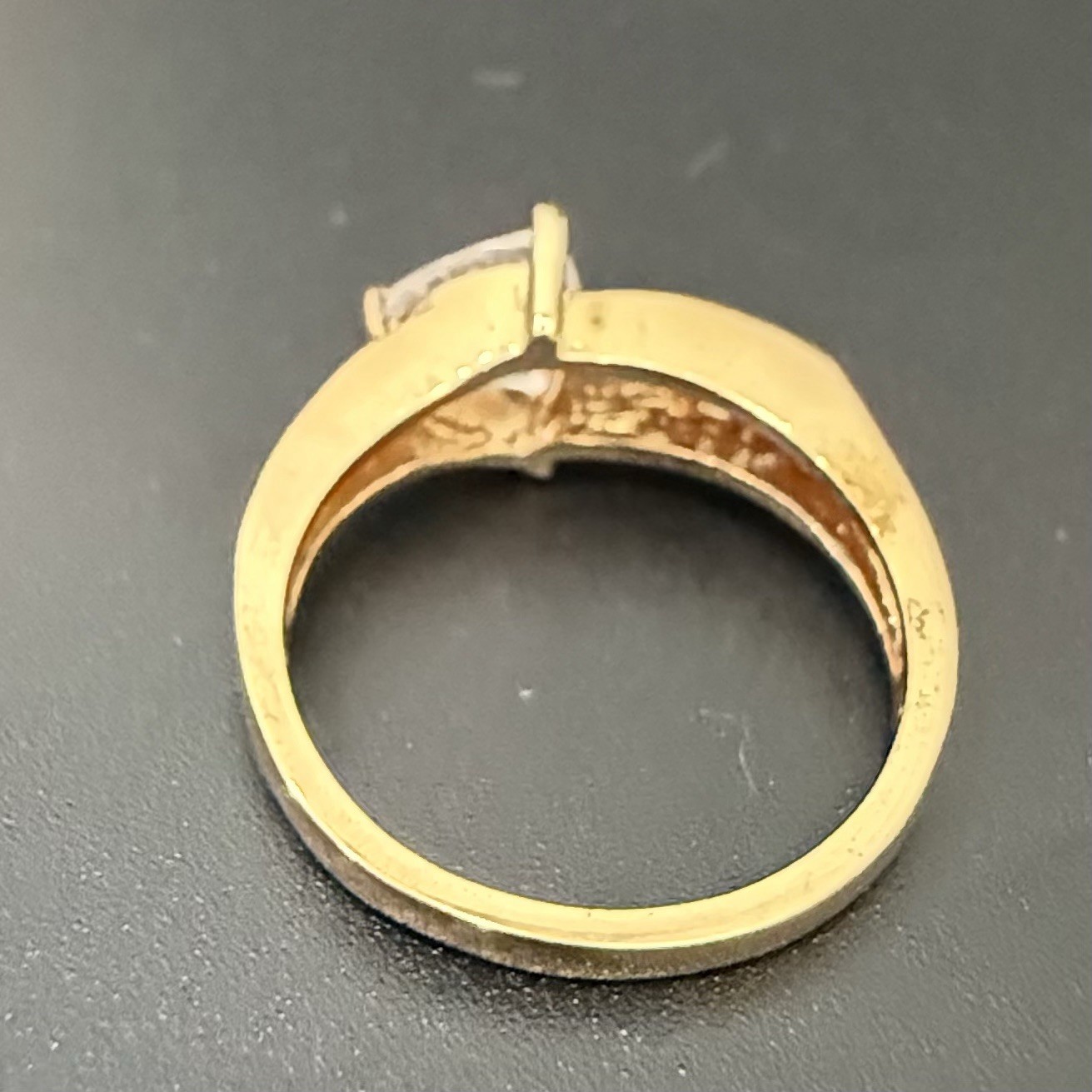 Vintage 925 Gold Over Sterling Silver Trillion Cut CZ Solitaire Women’s Ring 8