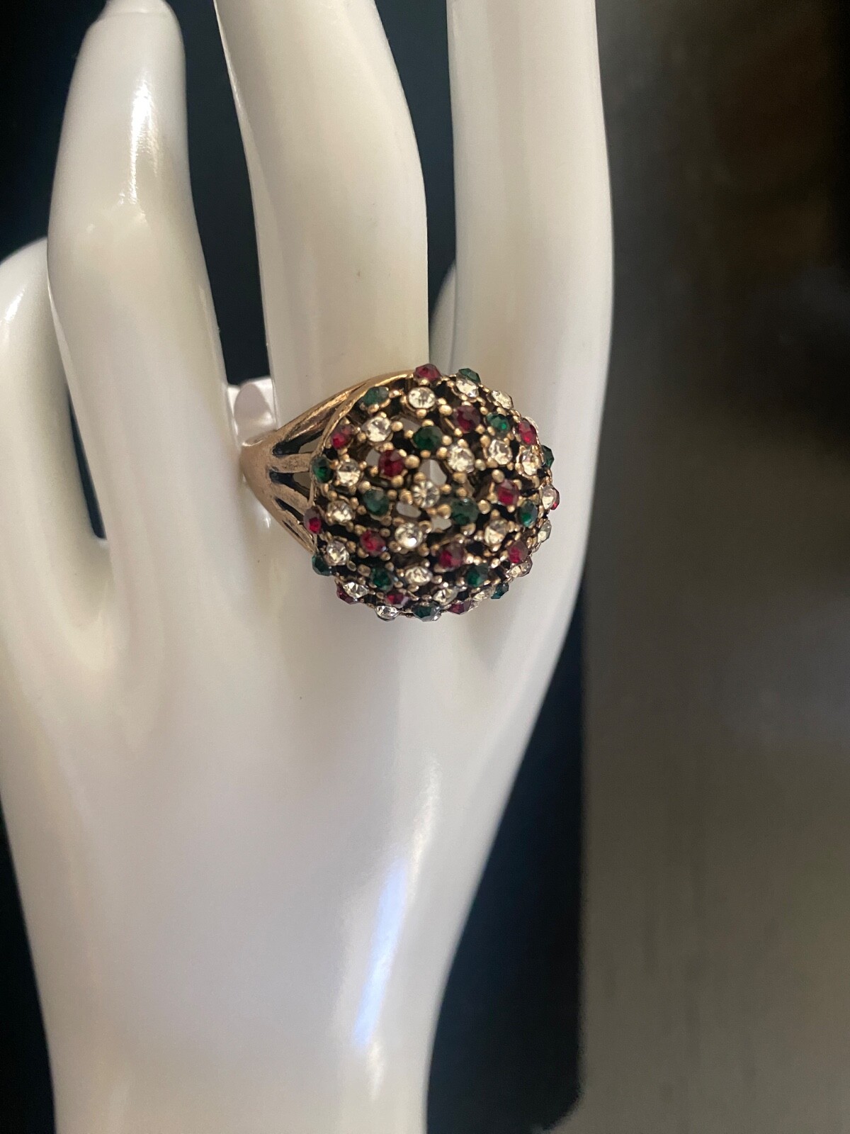 Ring Gold Tone Red Green Rhinestone Large statement Cocktail MCM Sz 9