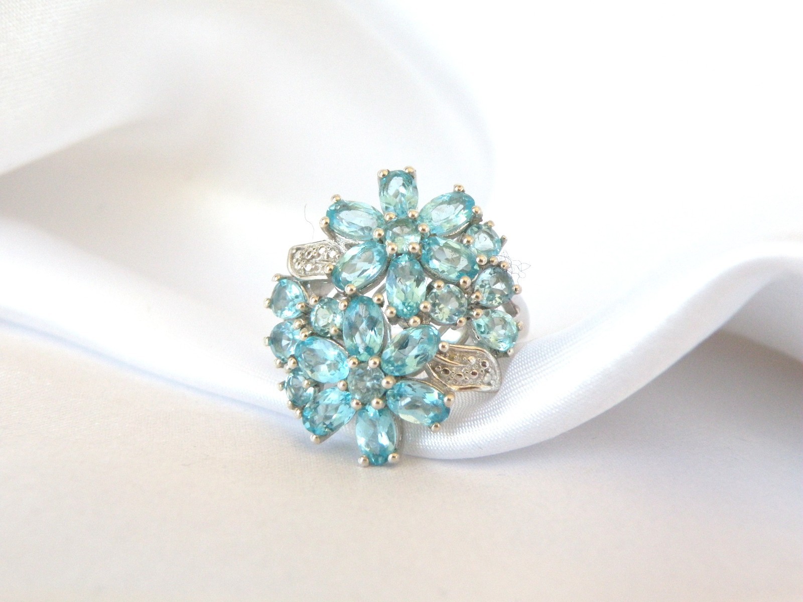 Vintage Sterling Silver 925 Cluster Natural Aqua Blue Apatite Large Ring Size 6