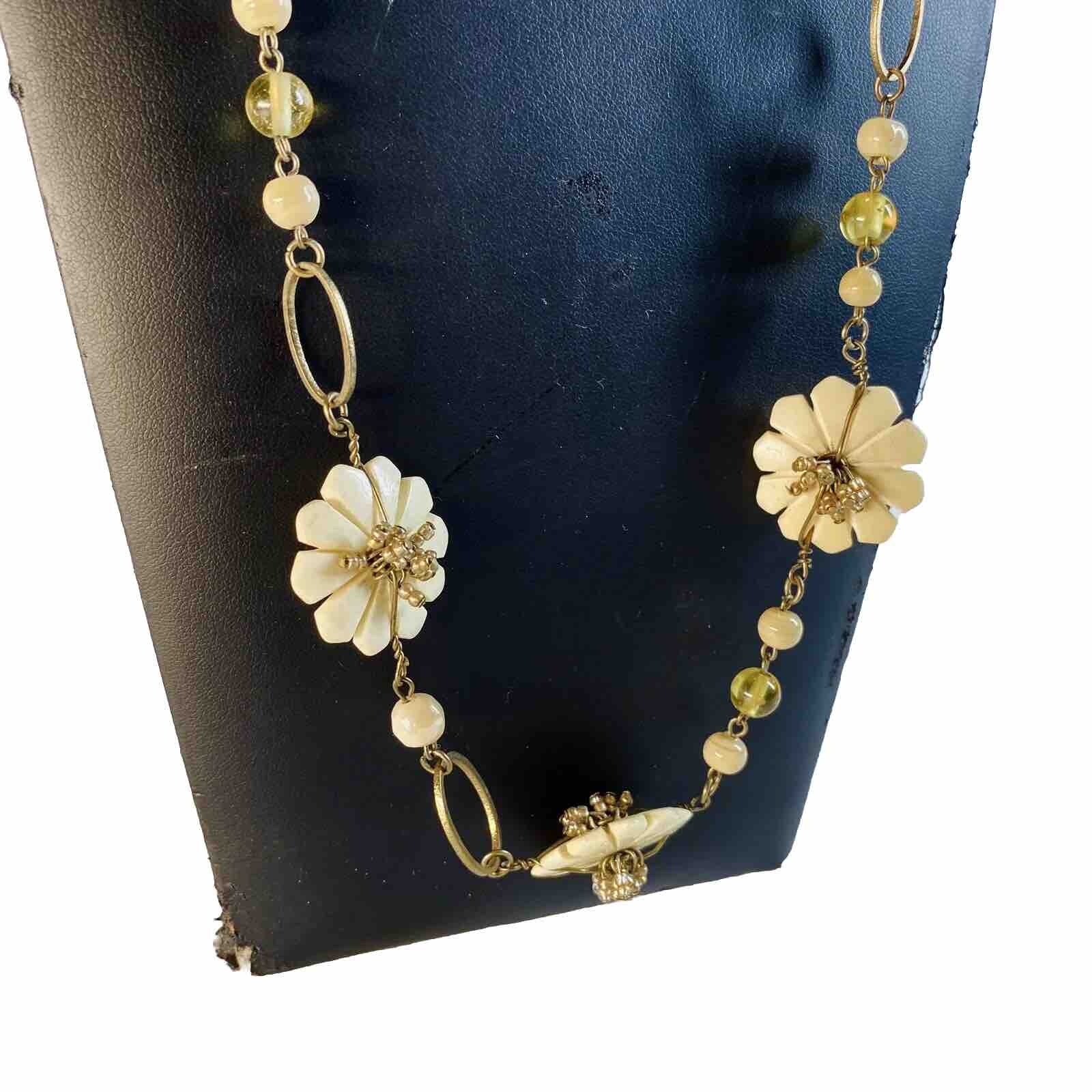 Vintage Carved Flower & Metal Hoop Necklace