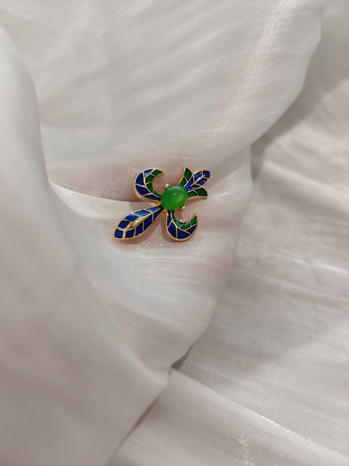 Vintage Trifari Fleur-de-lis Brooch Cloisonne Enamel Green Cabochon Jewelry Pin