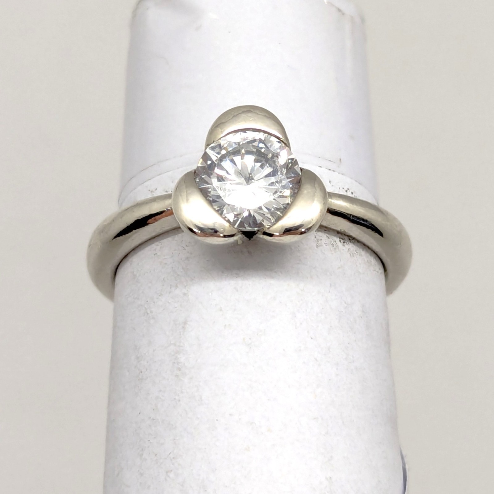 Vintage Elegant RING Silver 925 with Bright Stone -size: 6.5US (16.7mm)| UA #126