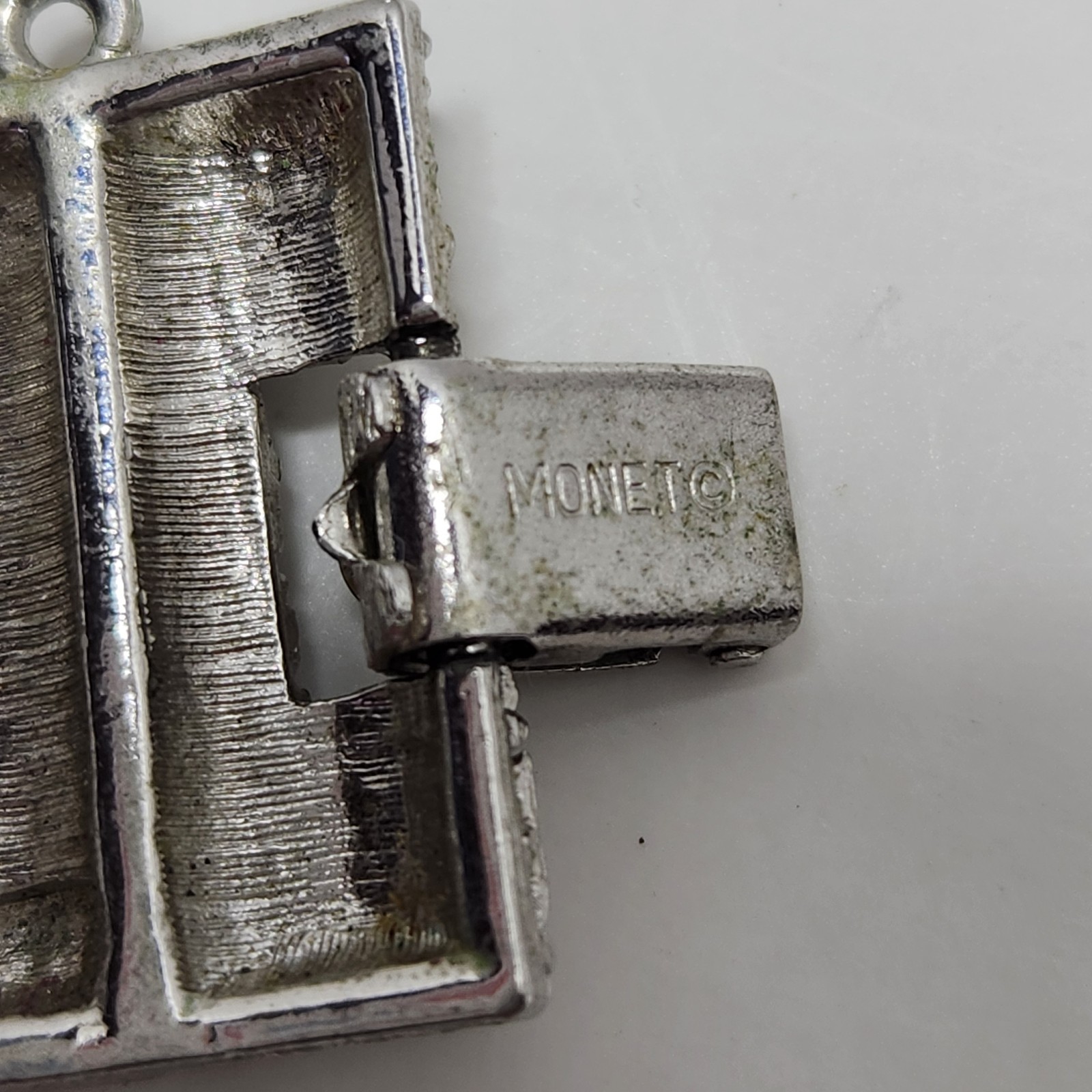 Vintage Monet Silvertone Bracelet Textured 1″ wide 7″ Fold Over Clasp No Safety