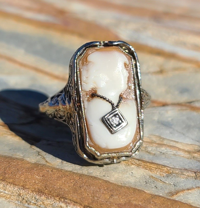 Antique 1928 Art Deco 14K White Gold Diamond Black Onyx Shell Cameo Flip Ring
