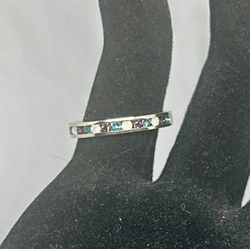 Purple Blue White Rhinestone Channel Eternity Silver Tone Band Ring Size 7