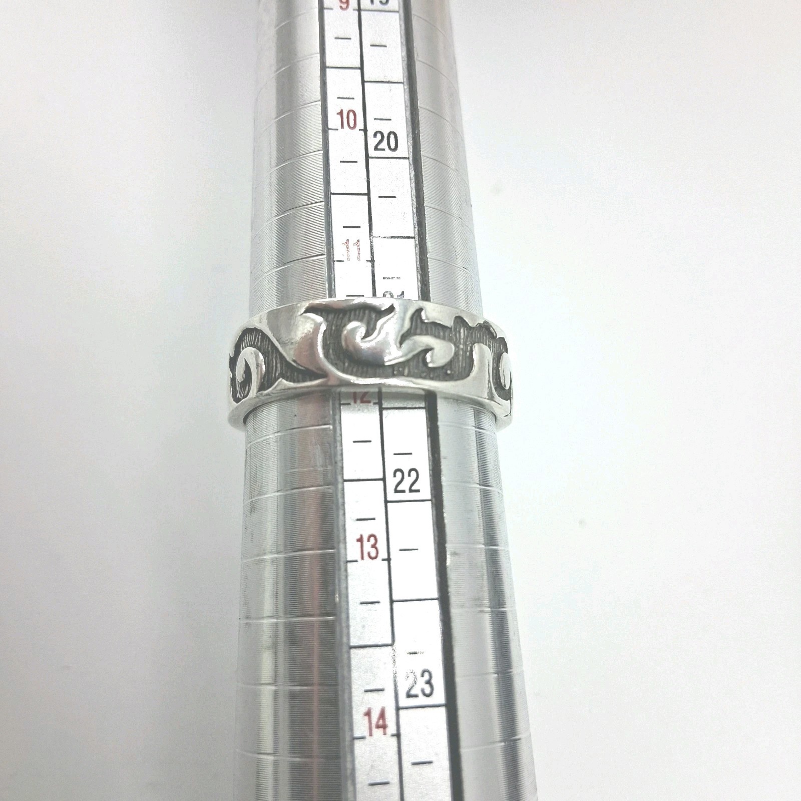 Vintage Southwestern Design Sterling Silver Band Ring Sz12