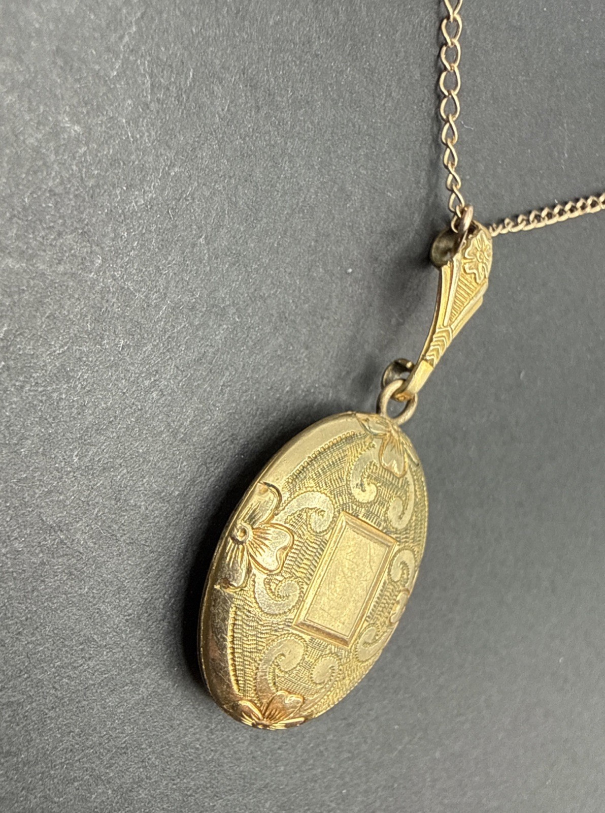 Victorian 10k Gold Filled Locket Necklace Etched Oval 16” B44