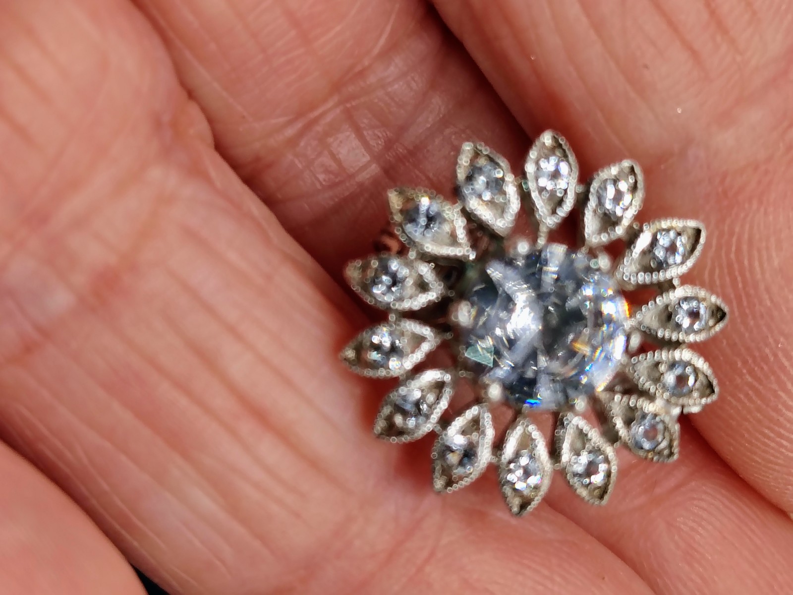 E527 Topaz/Crystal Starburst Clip On Earrings Marquise Halo Silver Tone Vintage