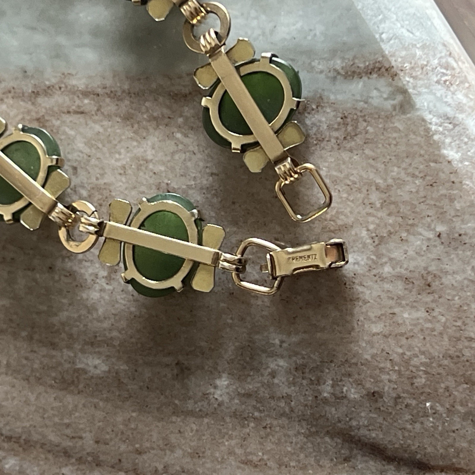 Vintage Rare Kremetz Jade Agate Scarab Gold Tone Bracelet