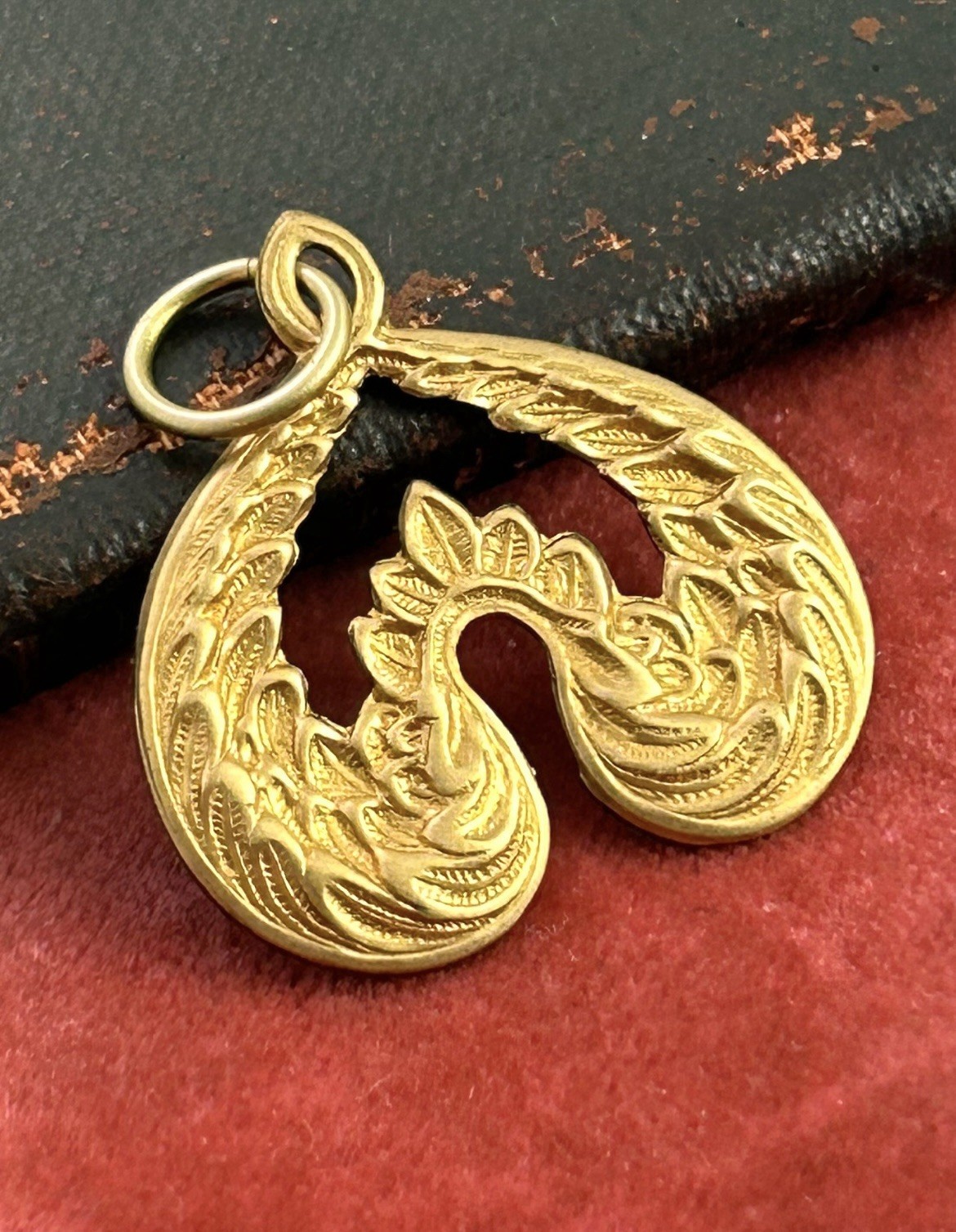 Vintage Wings Charm Pendant Ornate Brass Metal Stamping Charm Vintage Jewelry