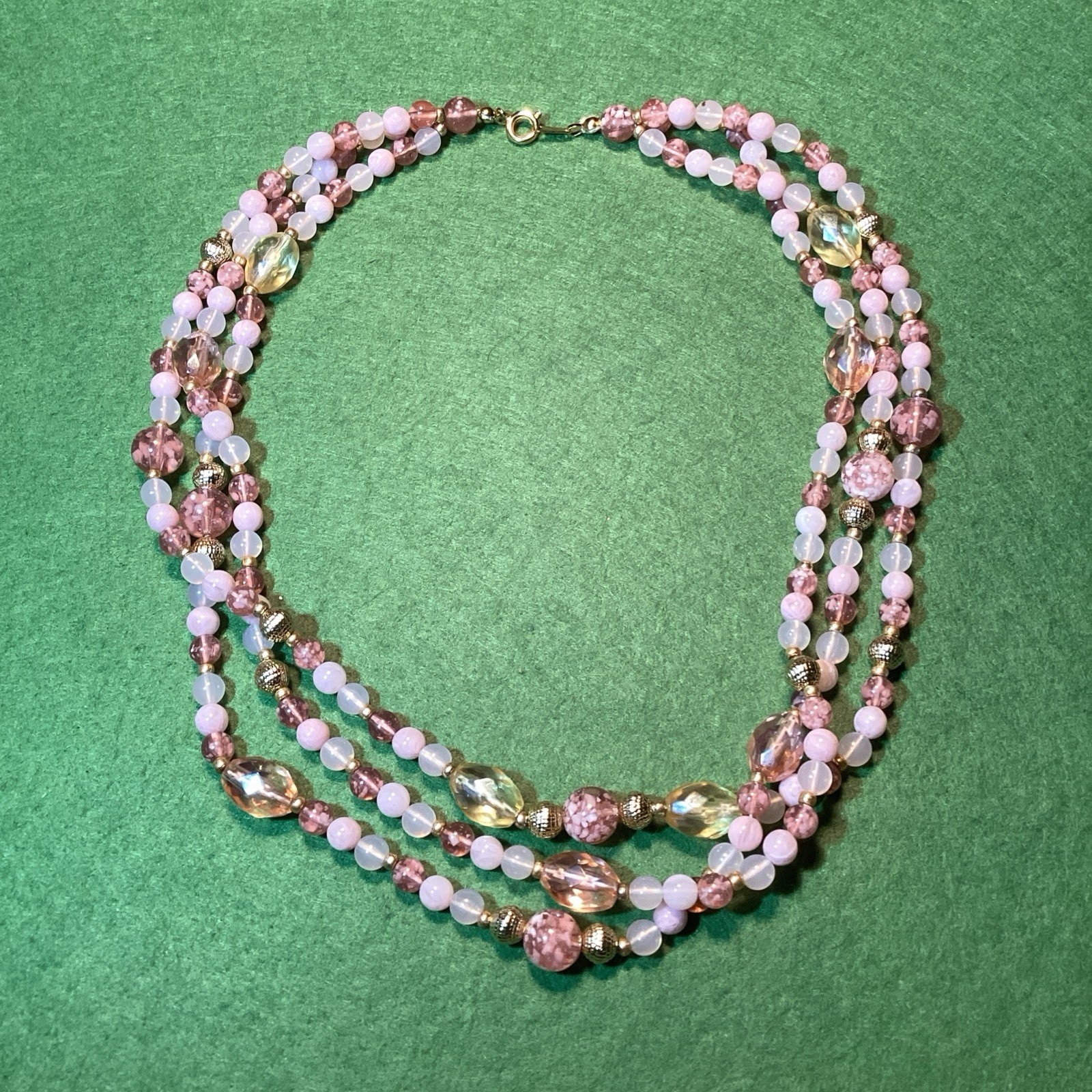 Vintage Pink & Gold Tone 14 Piece Mixed Jewelry Lot Gorgeous Pale Pink Sparkles