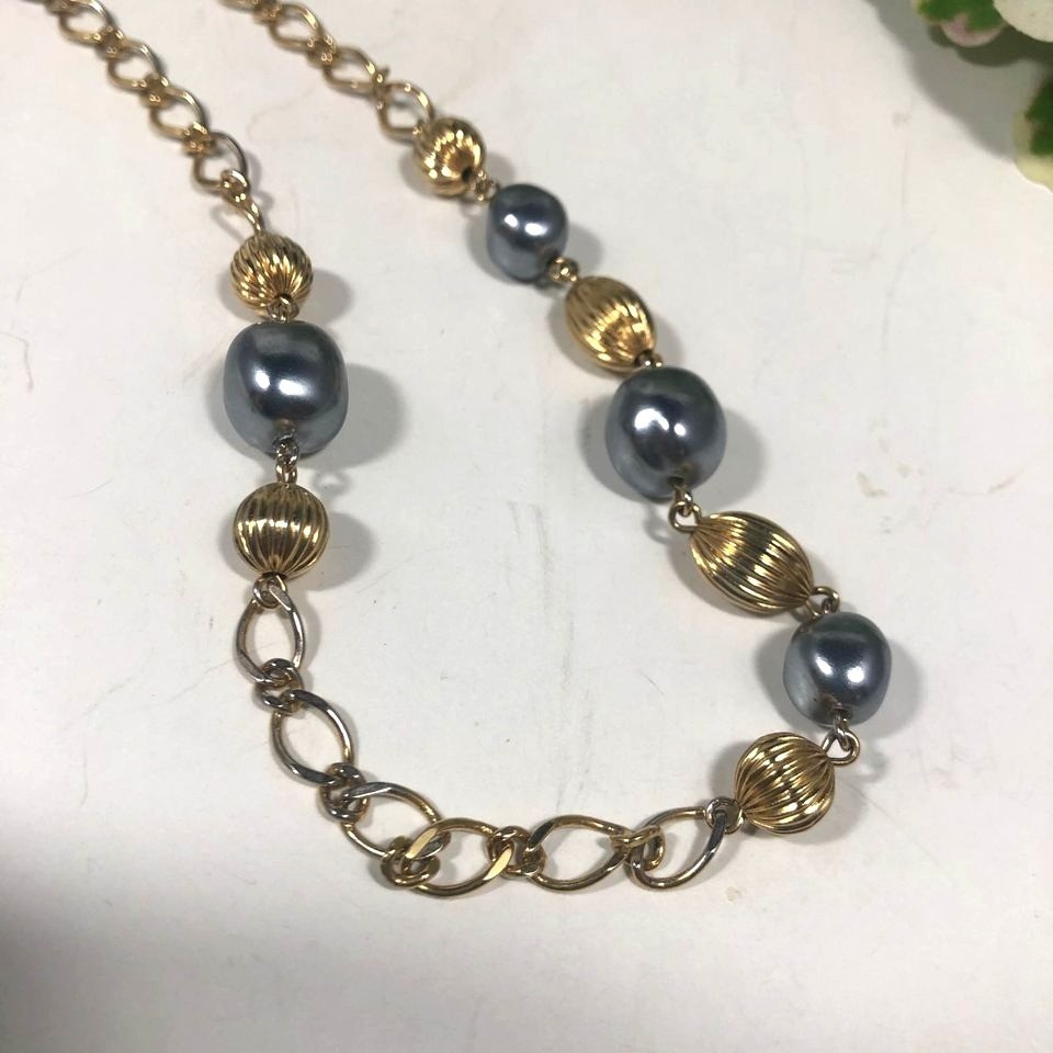 Avon Gray Faux Pearl and Fluted Beads Gold Tone Chain 36 inch Station Necklace