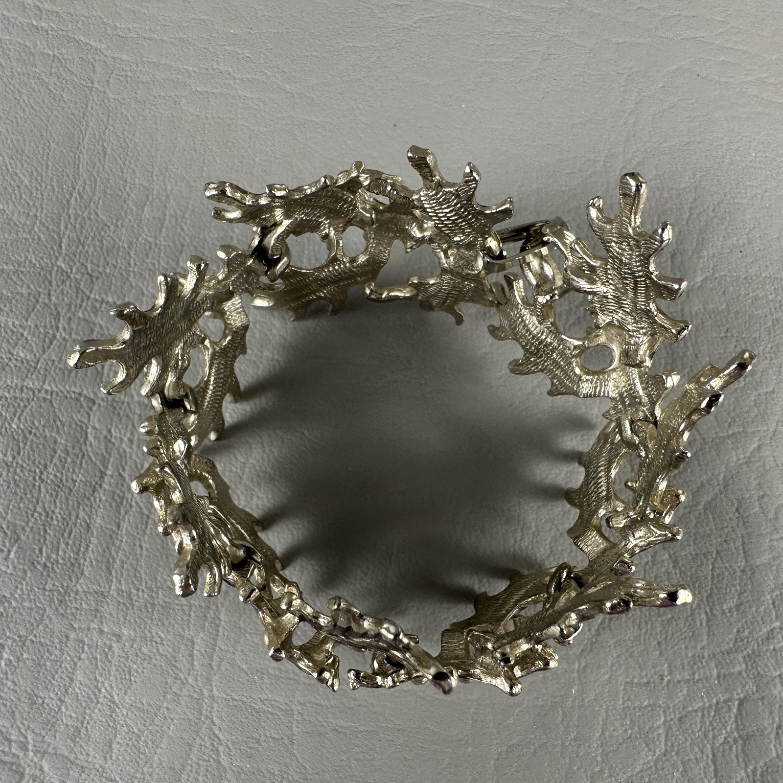 Vintage Leaf Bracelet Articulated Nature Gold Tone Botanical 6.5″