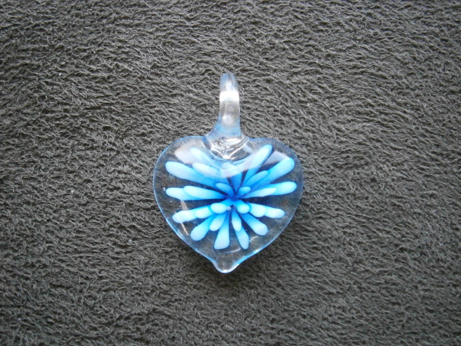 Handblown Blue Flower in Heart Vintage Glass Pendant 3.3g
