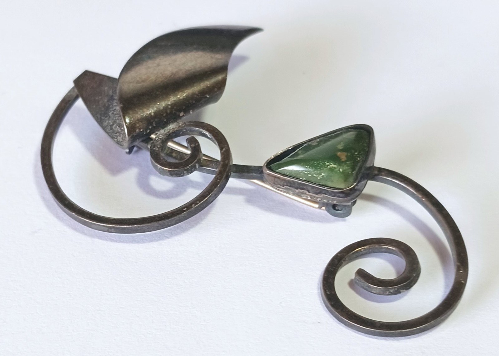 Vintage Dark Metal Swirls Brooch w/ Triangular Dark Green Stone (Jade? Agate?)