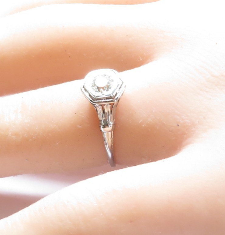 Antique Art Deco 1920’s Diamond Engagement Ring 18KW Size 6 UK-L1/2 EGL USA