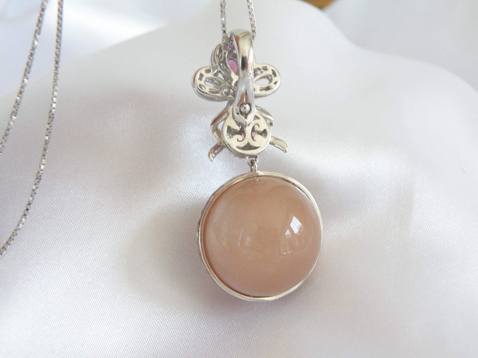 Sterling Silver 925 Gems En Vogue Michael Valitutti Moonstone Orb Pendant