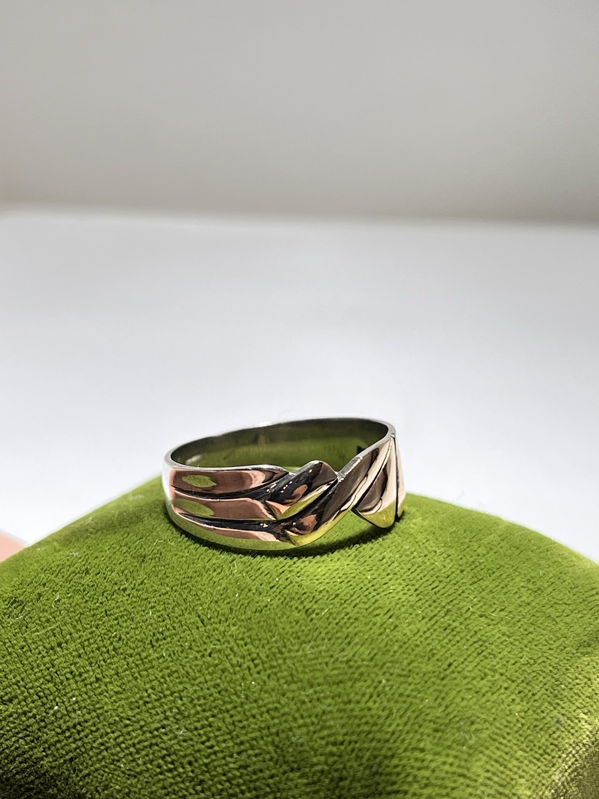 Vintage Antique 18 Karat Gold And .925 Silver Ring Size 9 3.5 Grams
