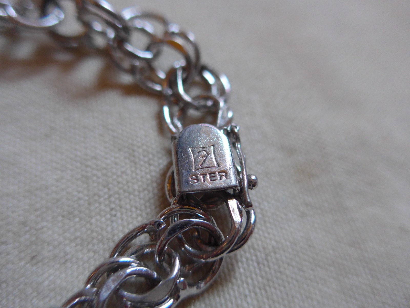 Vintage 925 Sterling Silver Box Latch Charm Bracelet Starter Charm 7″
