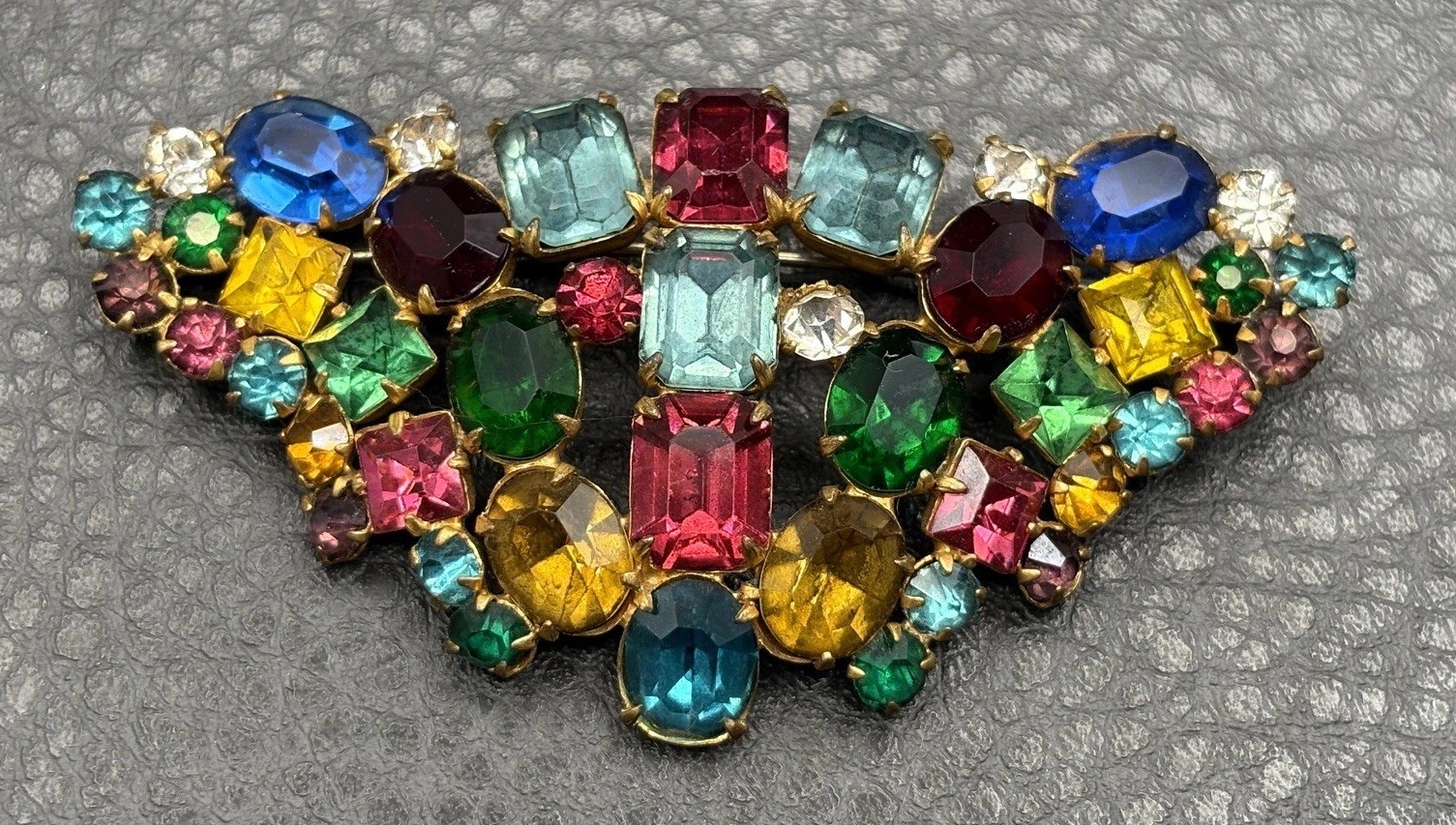 VTG Large Fruit Salad Multicolor Austrian Crystal Glass Rhinestone Brooch Pin