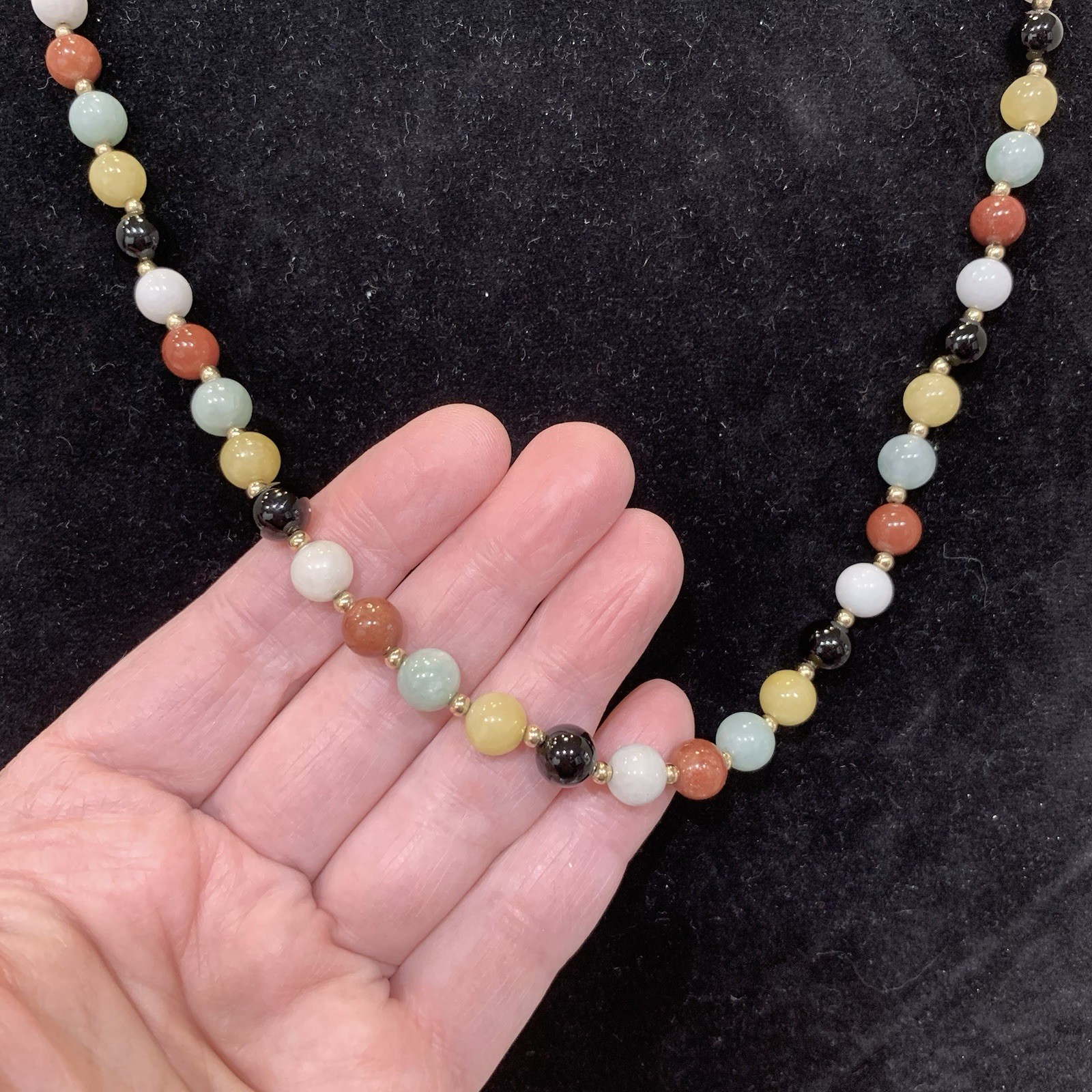 VTG JADE MULTICOLOR NECKLACE 14K Yellow Gold Beads Clasp 8mm Jadite ~55gr WW 25”