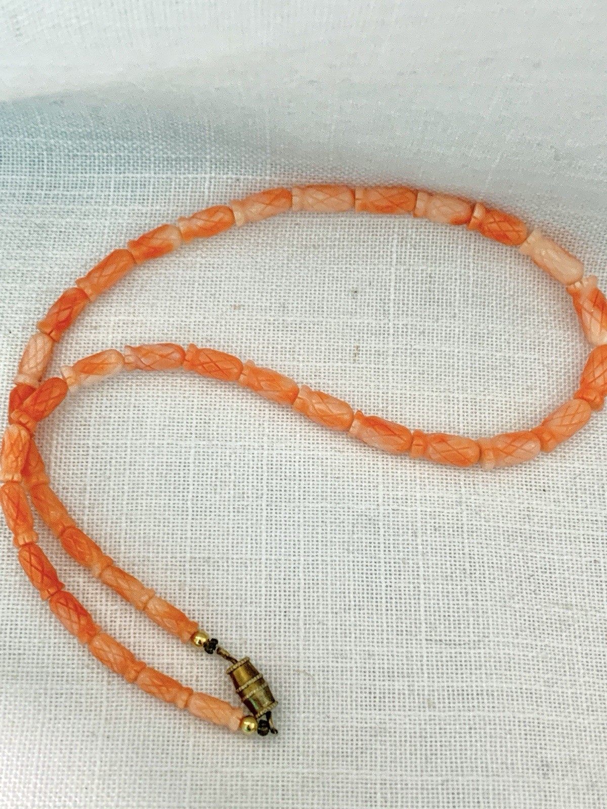 Vintage Carved Genuine Pineapple Carved Coral Bead Necklace Barrel Clasp