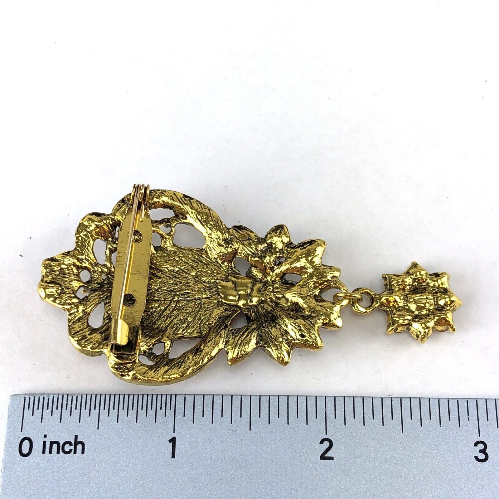 Cameo Rhinestone Brooch Pin Gold Tone & Redish-Brown