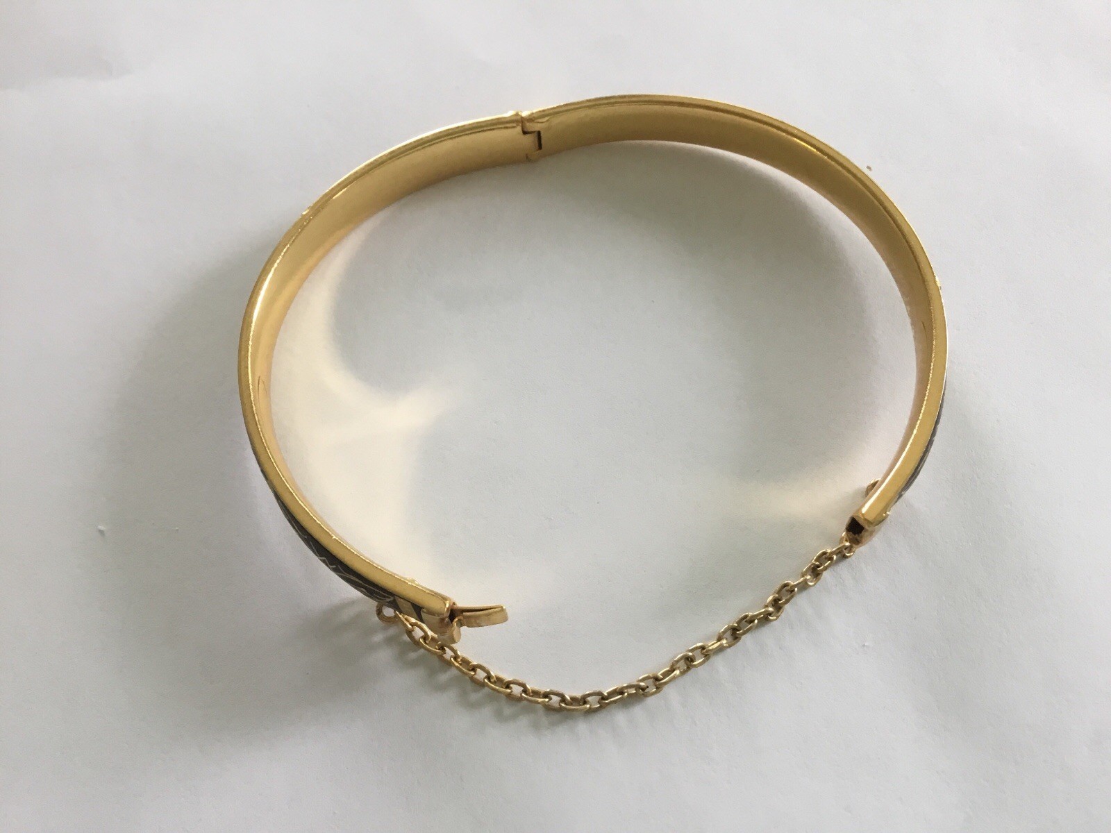 VINTAGE DAMASCENE Gold Inlay Bangle Bracelet Hinged Opening 1960s