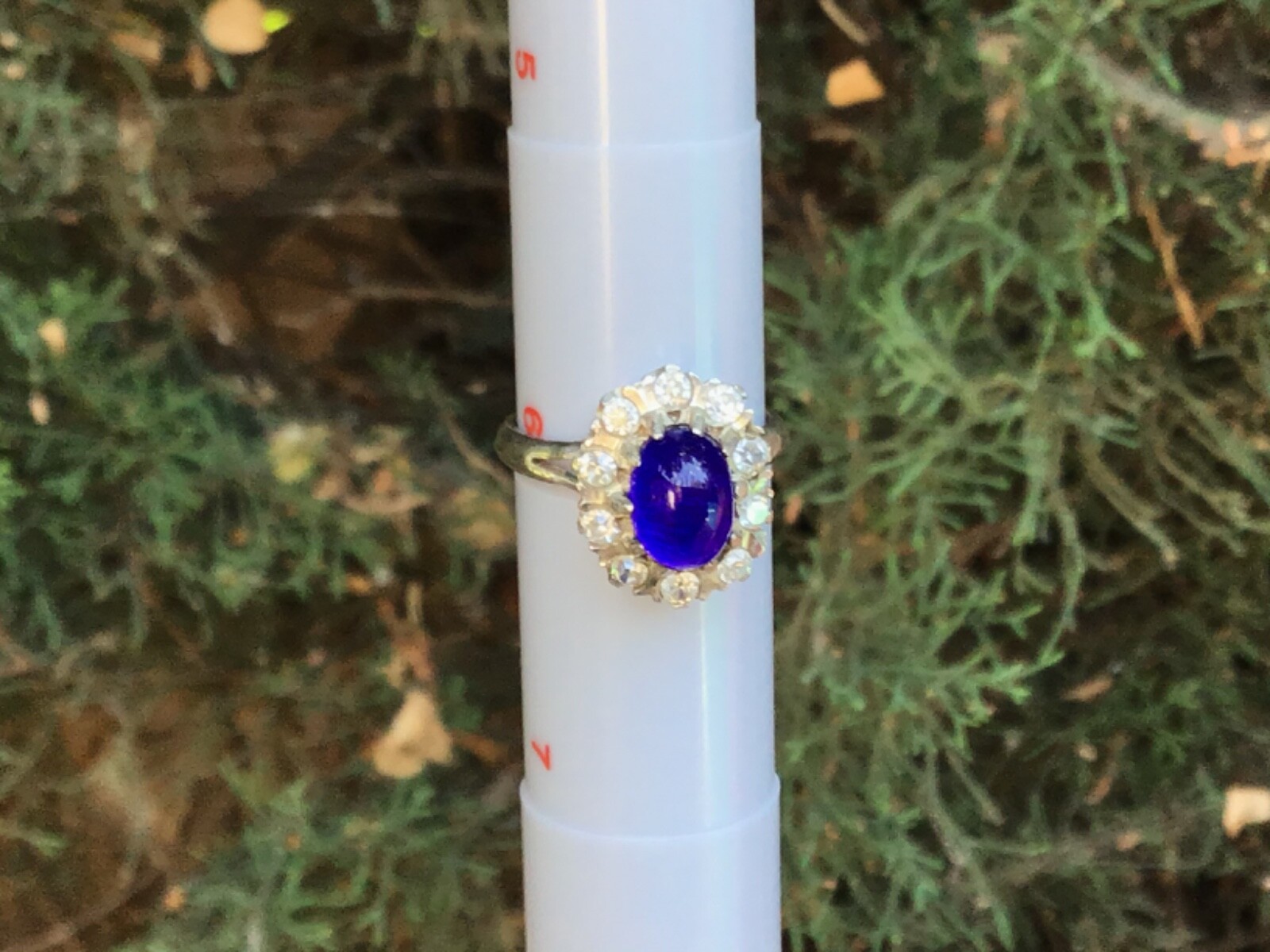Vintage Sterling Silver 925 Ring With Blue Sapphire and 10 Cz’s Size 6, Weight 4