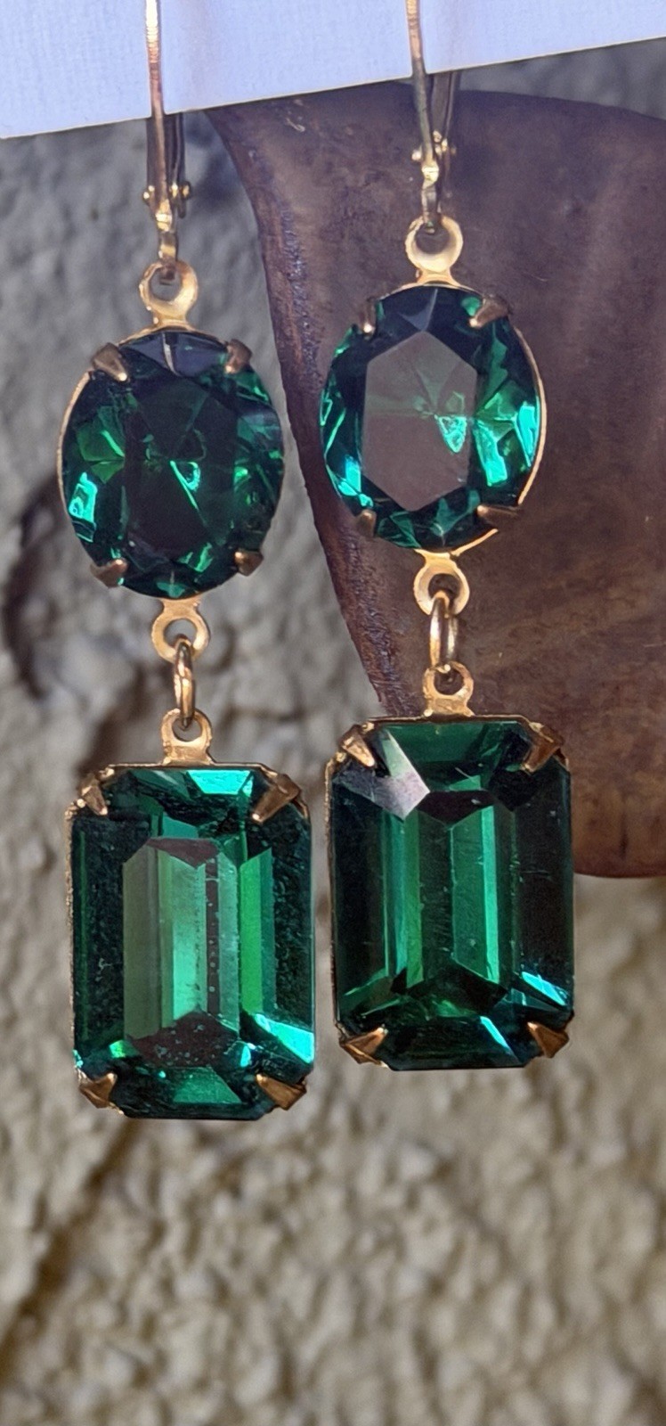 VTG Emerald Green Crystal Rectangular and Round Stone Gold Drop Earrings