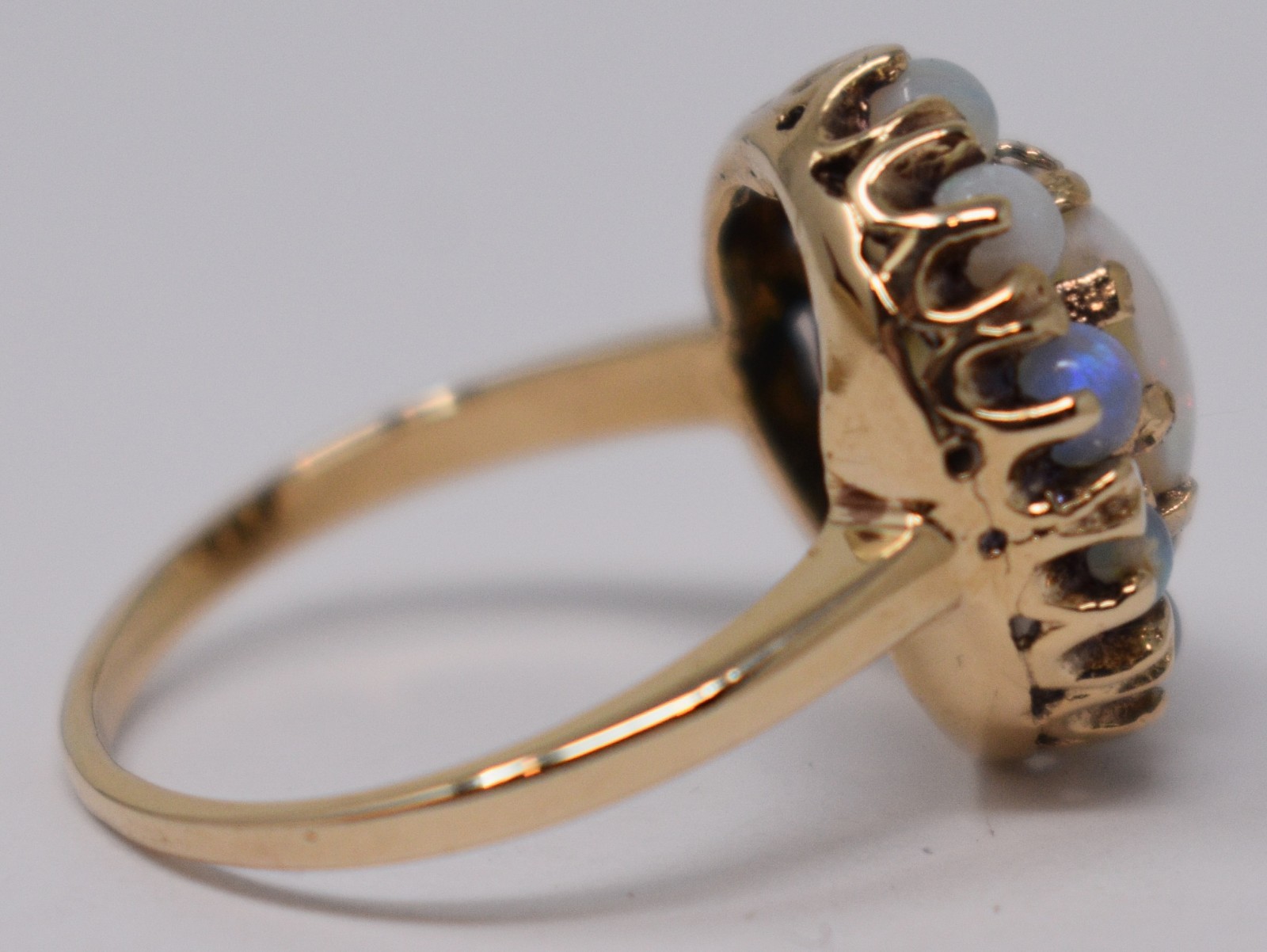 Vintage 10k Solid Yellow Gold Opal Cluster Halo Basket Setting Ring sz. 5.75