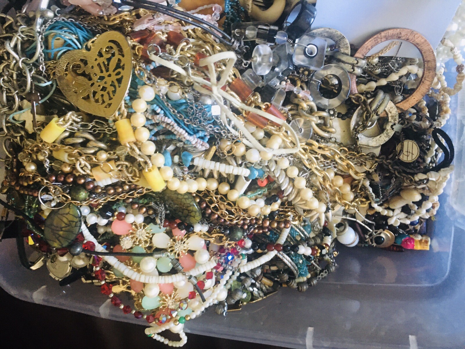 ESTATE Jewelry Vintage-Modern Huge Lot Craft, Junk, Wearable, One Full Pound