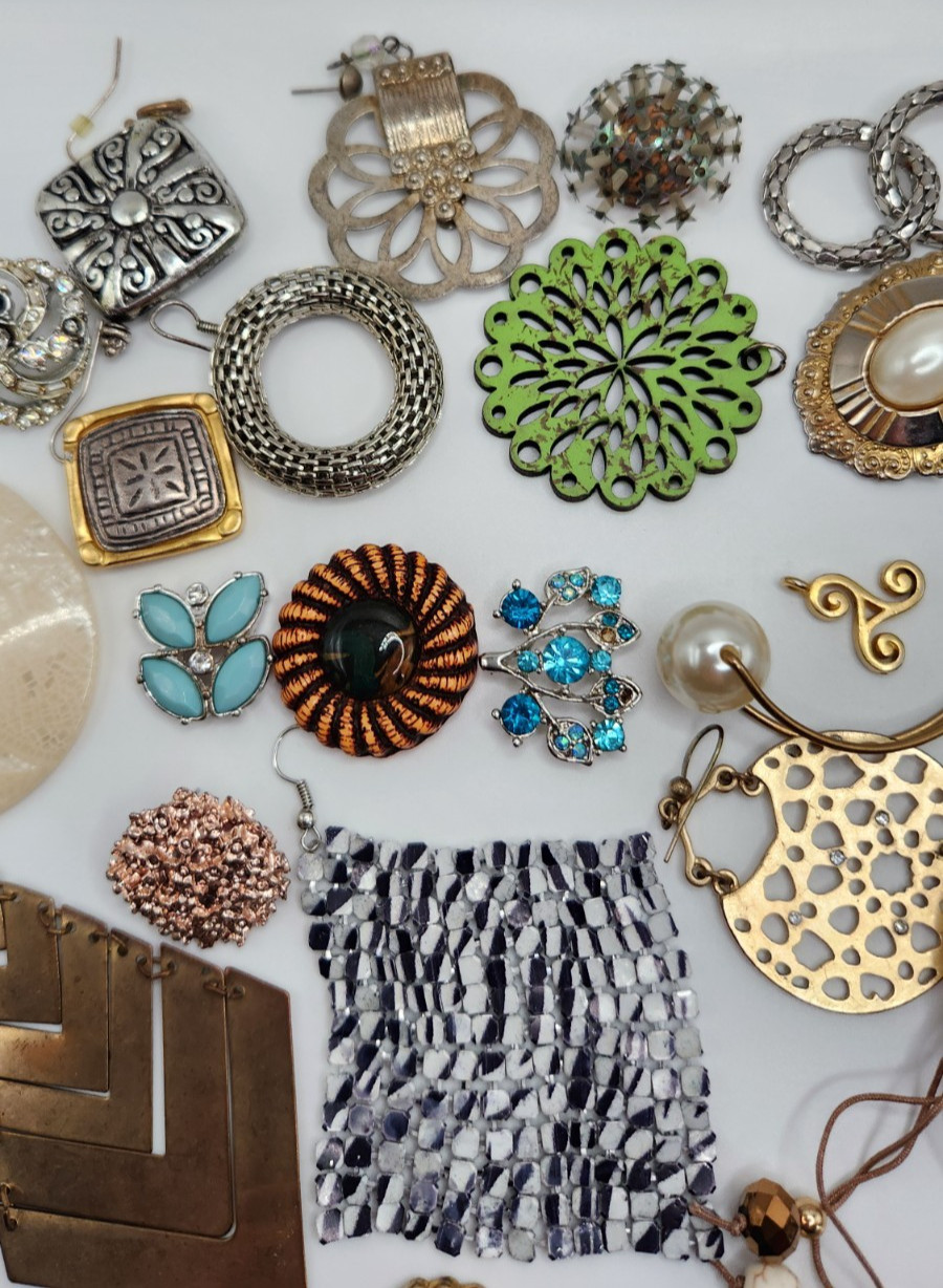 Craft Jewelry Pieces Junk Drawer 35 Different Pieces