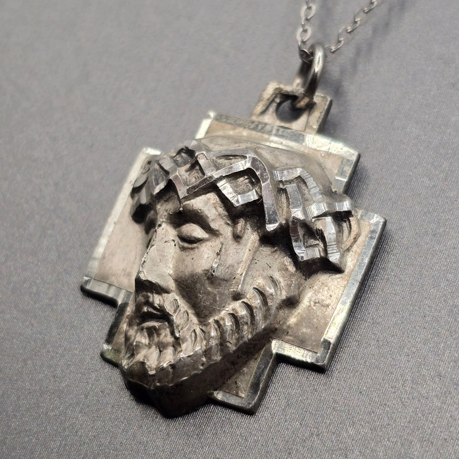 Vintage Chapel Sterling Silver Agony of Christ Pendant Necklace Brutalist 1976