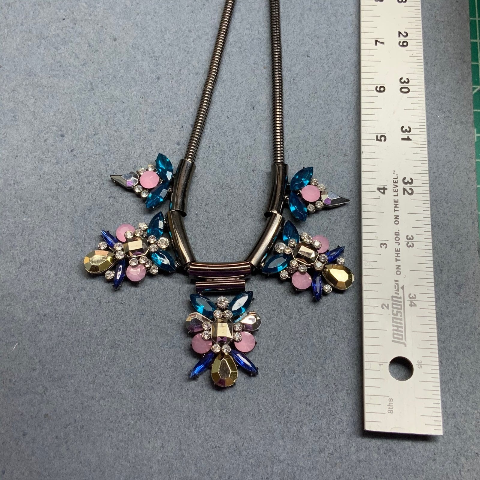 Gunmetal Silver Rhinestone Necklace 16 In Blue Faceted Pink Iridescent Stones