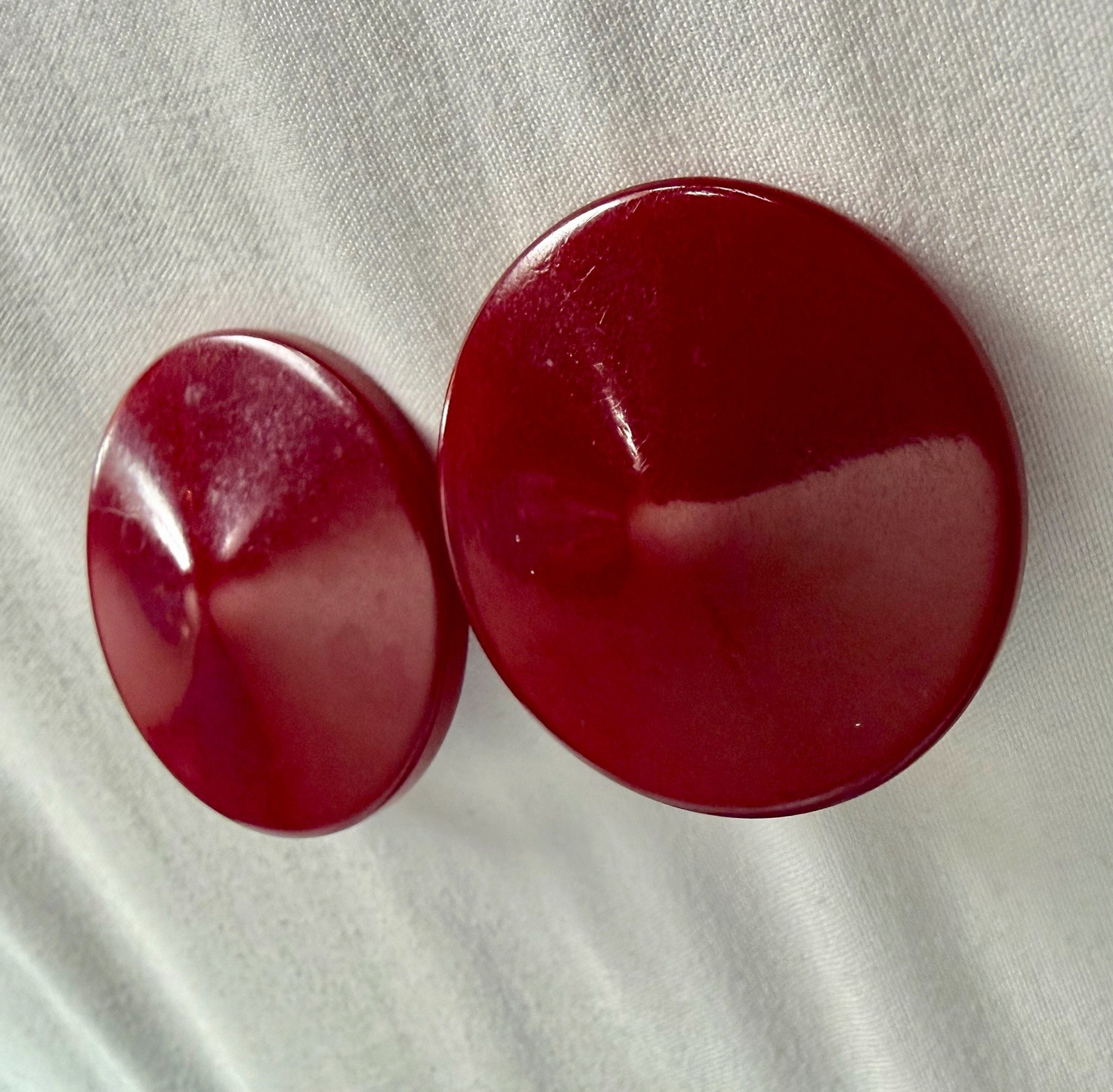 Vintage 1930s Art Deco Maroon Burgundy Plastic Circle Pair of Dress Clips