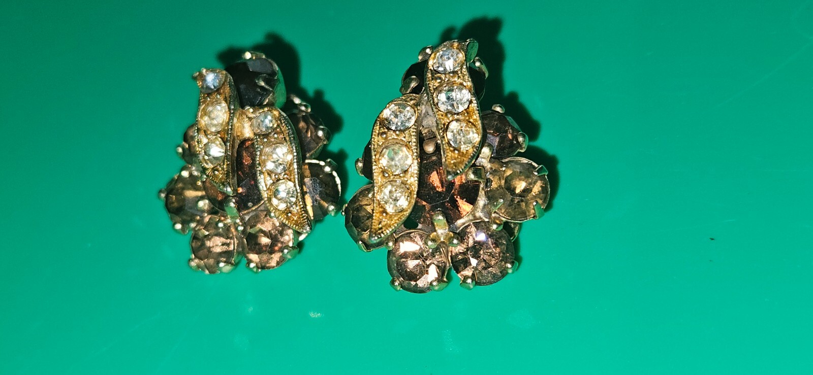 Vintage Signed WEISS Amber Topaz and Clear RHINESTONE Clip Earring