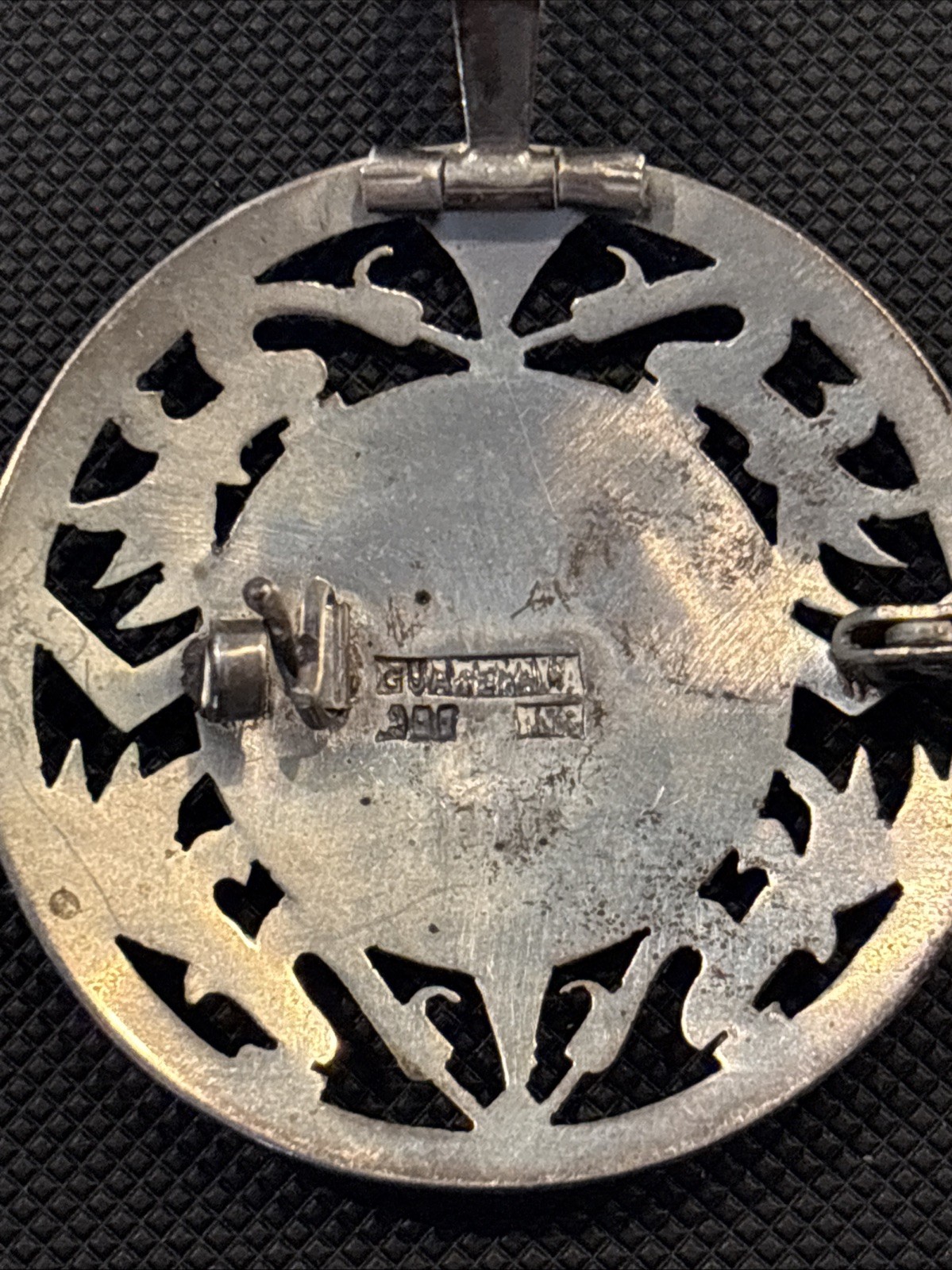 Vintage 900 Silver Guatemala Silver Openwork Bird Round Brooch Pendant