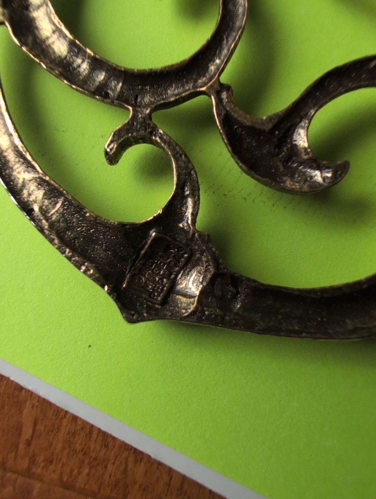 Alva Museum Replicas Brass Celtic Triskele Necklace Vintage Signed 24″