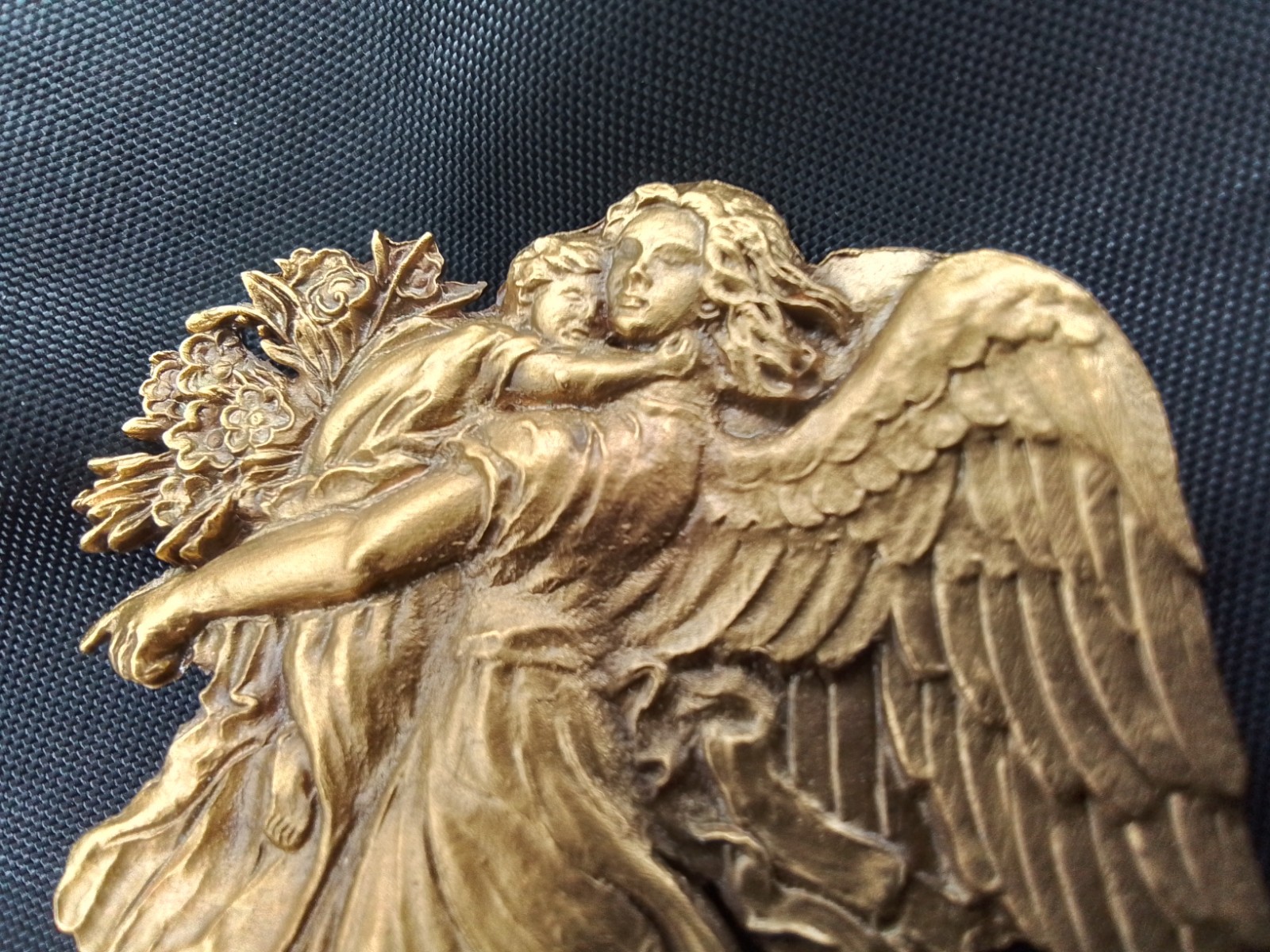 SPNEA SOCIETY MYSTICAL CREATURE GUARDIAN ANGEL BABY CHILD PROTECTOR CHRISTIANITY
